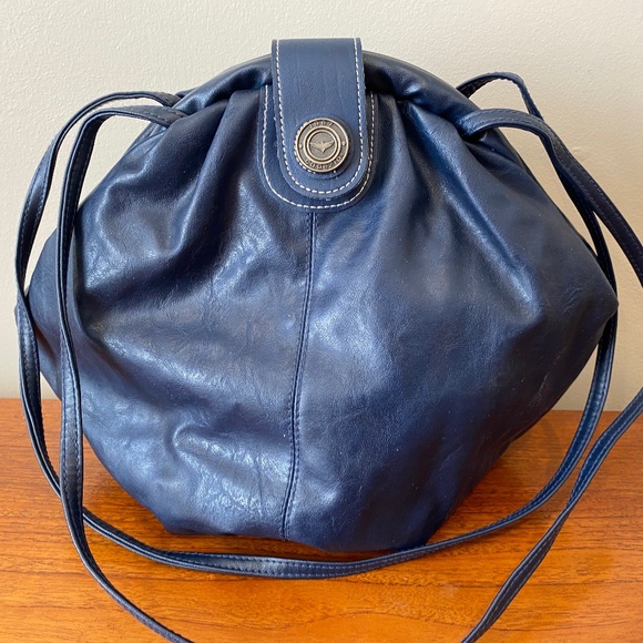 Vintage Capezio Round Navy Leather Purse - Picture 1 of 9